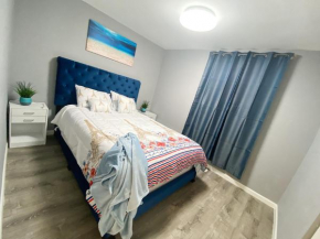 EMALUX Condo Near Downtown,Bus,Train,Hospitals,United-Center,Fulton Market, Chicago